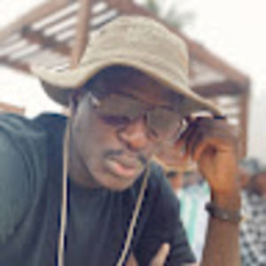 Meet your Posher, Adeleye